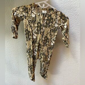 Gold Foliage Bamboo Footie